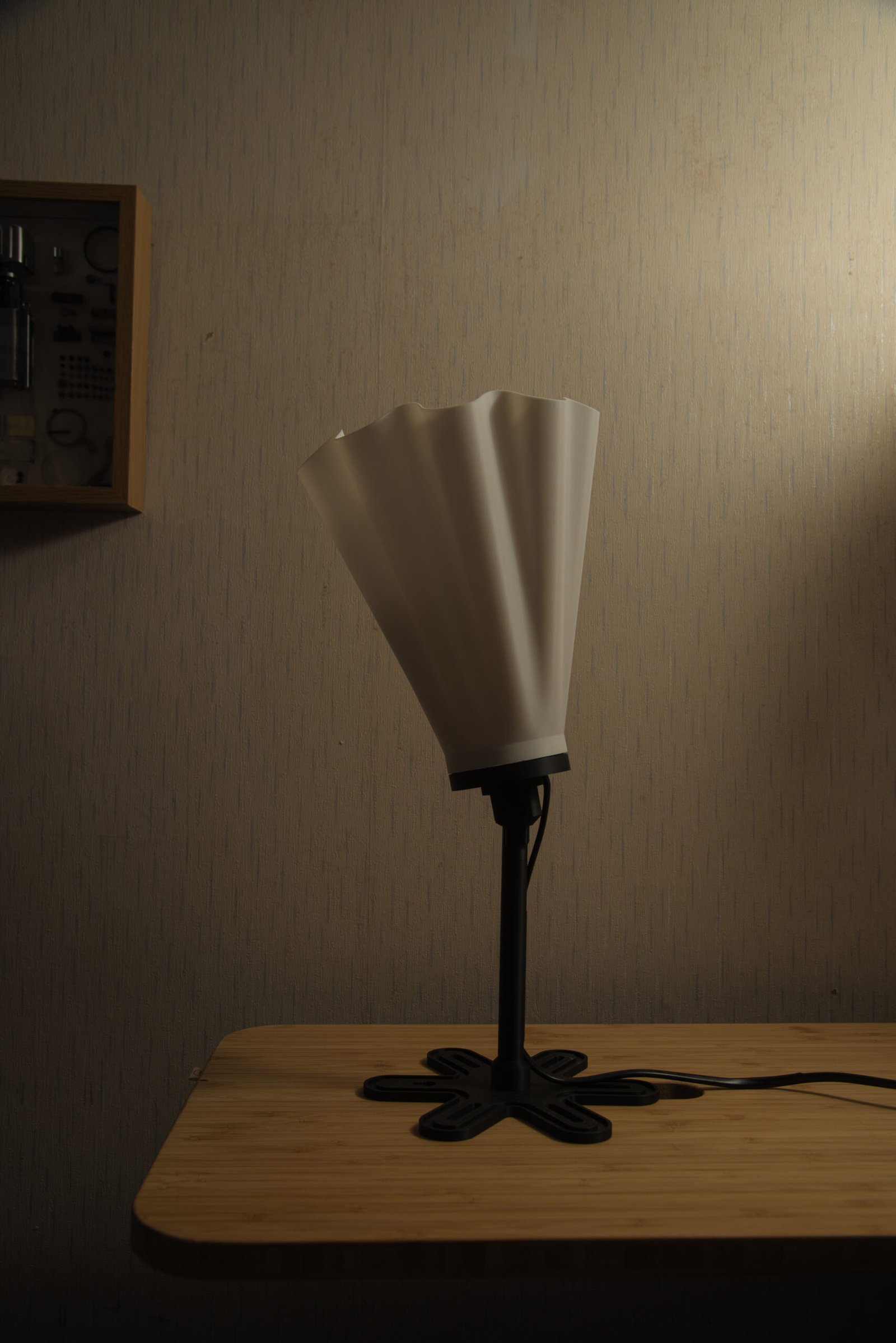 20251128-SammLink-951 Nora 桌上立燈模式 柔和光影漸層