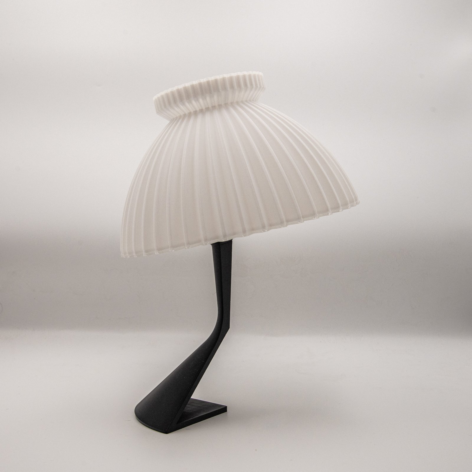 20260217-Product-1351-HDR Perch 棲木 黑色懸臂造型 無線氛圍燈 平衡設計